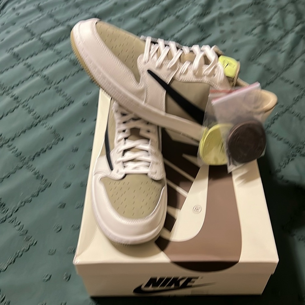 Jordan 1 Low Golf X Travis Scott SIZE 15 Super RARE. Golf. Travis Scott. Jordan1 - Picture 1 of 17